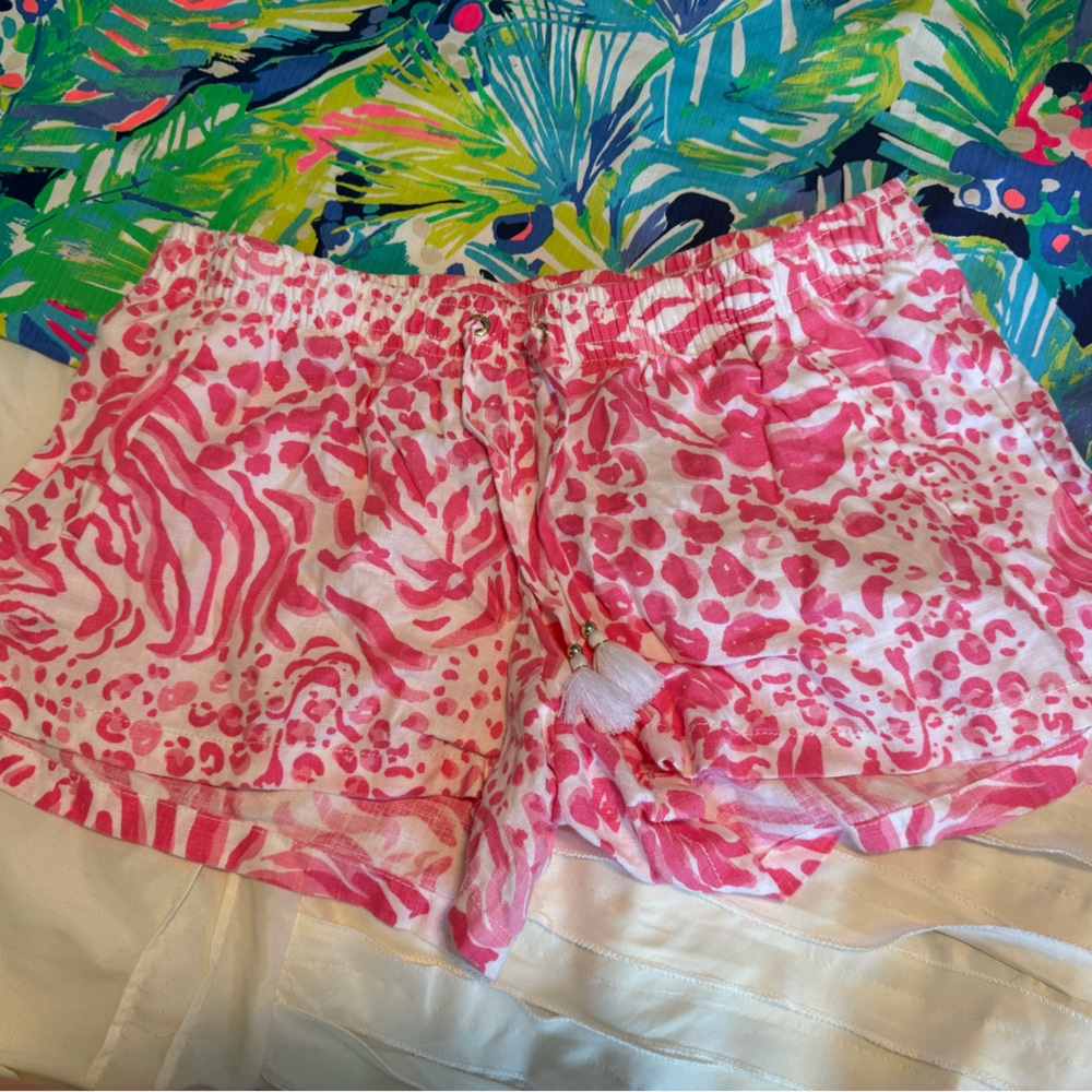 Chipper Get Spotted Twill Pink Shorts